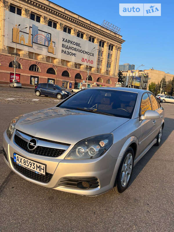 Лифтбек Opel Vectra 2006 в Харькове