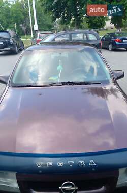 Седан Opel Vectra 1993 в Тростянці