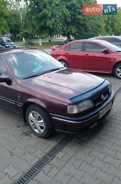 Седан Opel Vectra 1993 в Тростянце