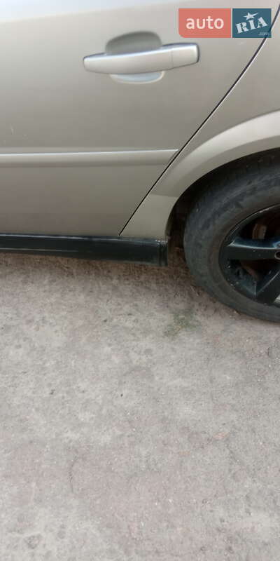 Седан Opel Vectra 2003 в Черняхове