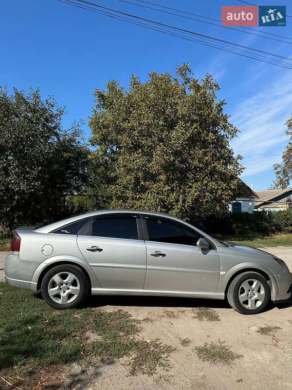 Ліфтбек Opel Vectra 2007 в Запоріжжі фото 17 Ліфтбек Opel Vectra 2007 в Запоріжжі