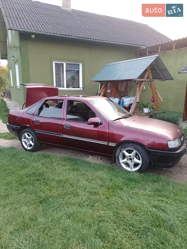 Седан Opel Vectra 1990 в 