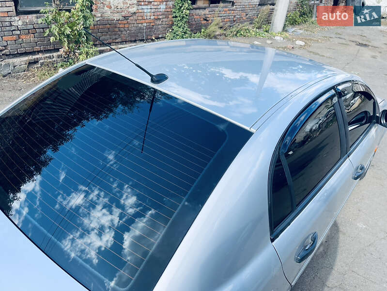 Седан Opel Vectra 2002 в Константиновке (Краматорского района) фото 5 Седан Opel Vectra 2002 в Константиновке (Краматорского района)