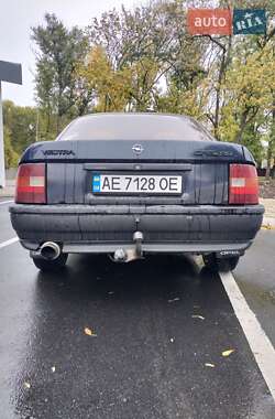 Седан Opel Vectra 1989 в Олександрії