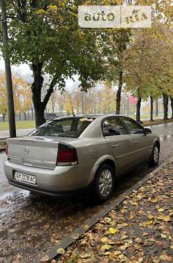 Седан Opel Vectra 2004 в Харкові