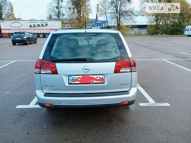 Універсал Opel Vectra 2004 в Рівному