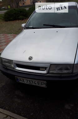 Седан Opel Vectra 1992 в Змиеве