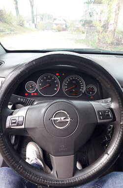 Седан Opel Vectra 2005 в Коломые