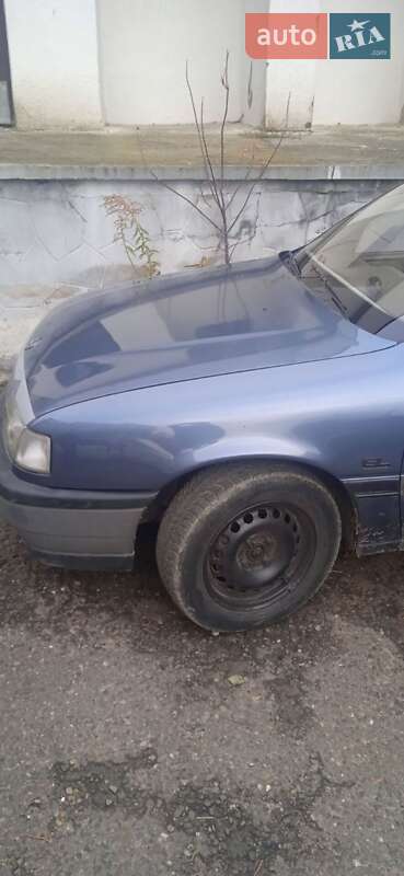 Седан Opel Vectra 1989 в Черновцах фото 5 Седан Opel Vectra 1989 в Черновцах