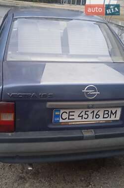 Седан Opel Vectra 1989 в Черновцах