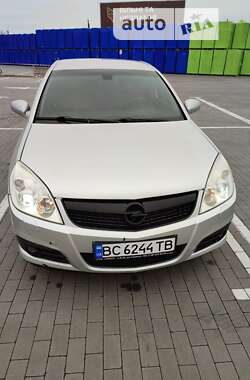 Седан Opel Vectra 2008 в Умани