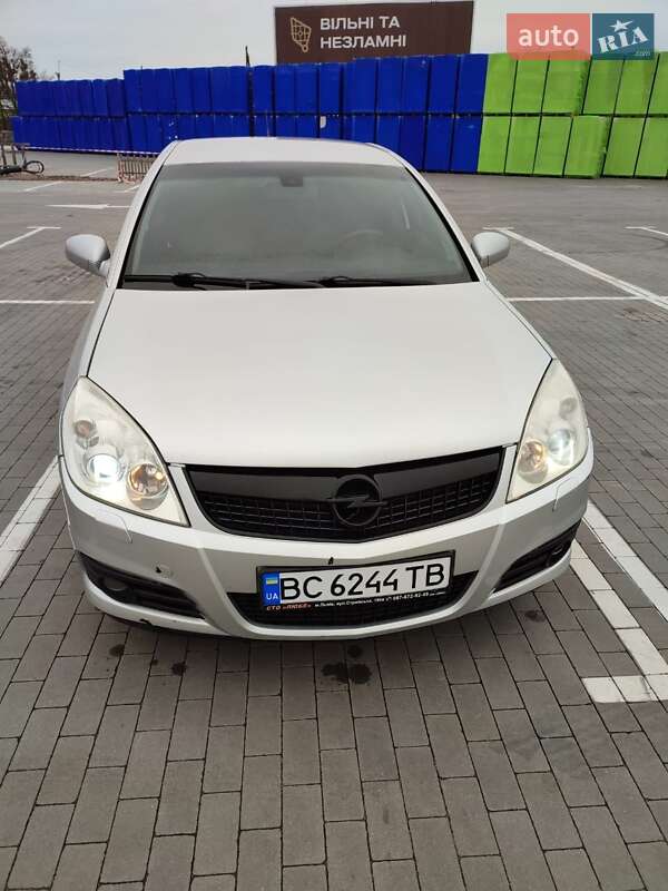 Седан Opel Vectra 2008 в Умани