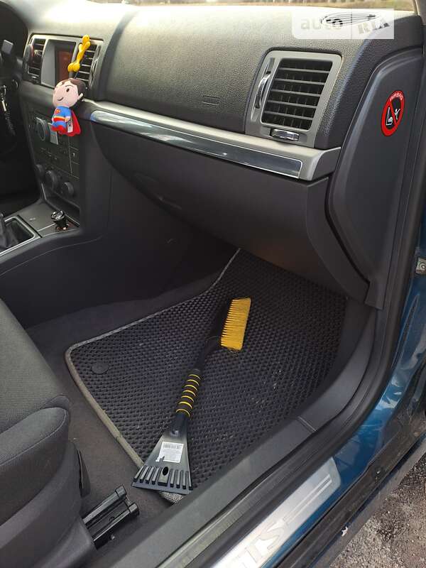 Лифтбек Opel Vectra 2007 в Горишних Плавнях