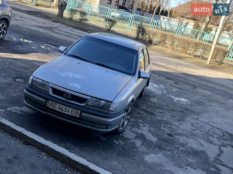 Седан Opel Vectra 1994 в Каменском фото 3 Седан Opel Vectra 1994 в Каменском