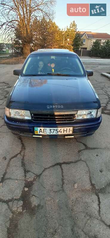 Седан Opel Vectra 1989 в Желтых Водах фото 4 Седан Opel Vectra 1989 в Желтых Водах