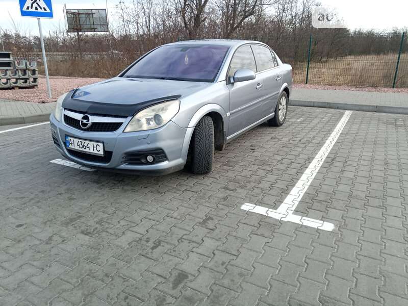 Седан Opel Vectra 2007 в Борисполе