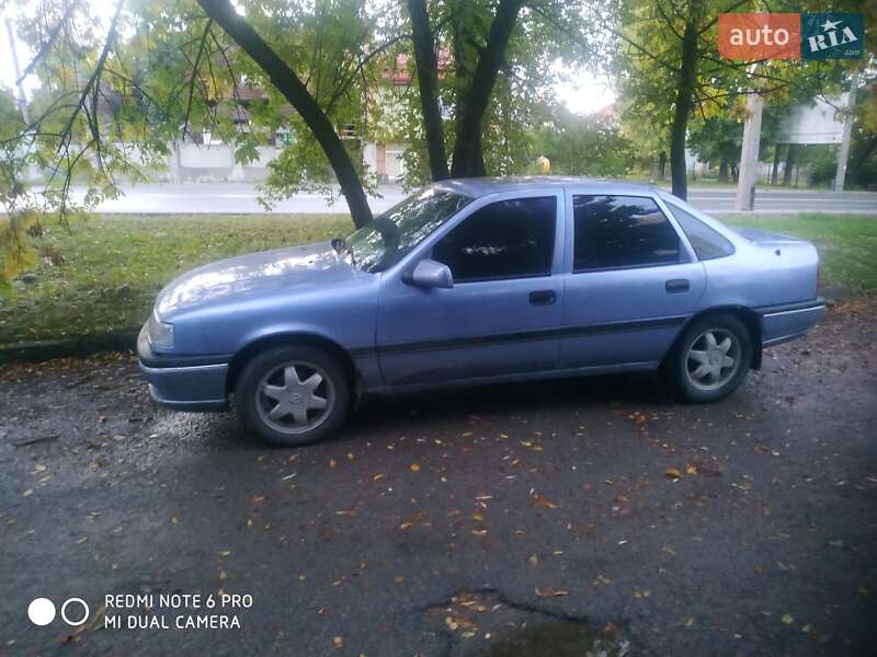 Седан Opel Vectra 1991 в Ивано-Франковске