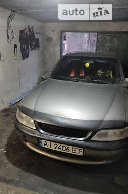 Седан Opel Vectra 1997 в Бучі