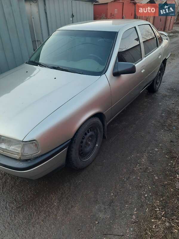 Седан Opel Vectra 1992 в 