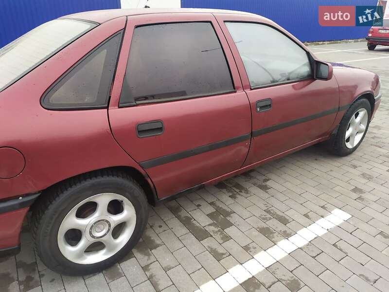 Седан Opel Vectra 1991 в Калуші
