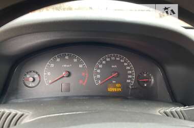 Седан Opel Vectra 2003 в Борщеве