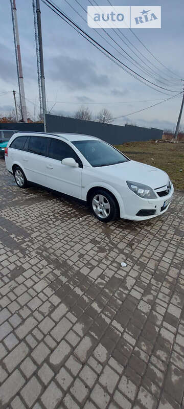 Универсал Opel Vectra 2006 в Умани