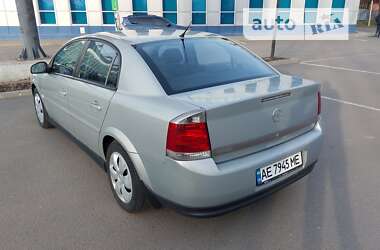 Седан Opel Vectra 2005 в Кривом Роге