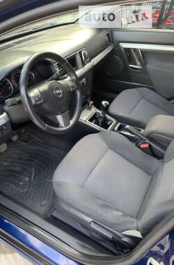 Седан Opel Vectra 2007 в Тернополе