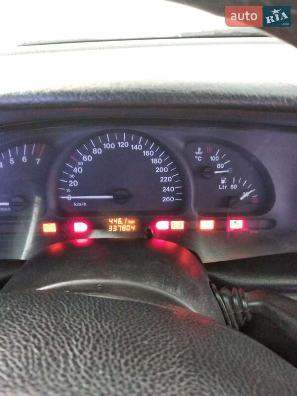 Седан Opel Vectra 1998 в Могилев-Подольске