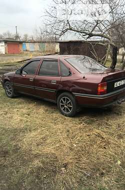 Седан Opel Vectra 1991 в Павлограді