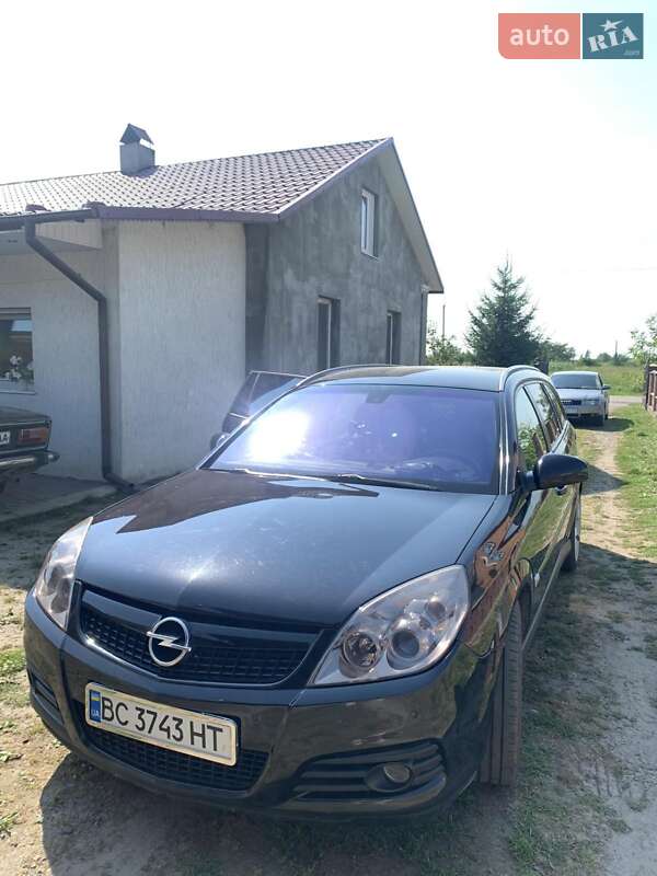 Універсал Opel Vectra 2007 в Сокалі