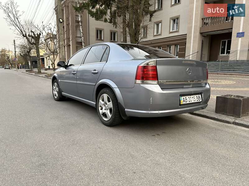 Седан Opel Vectra 2006 в Виннице