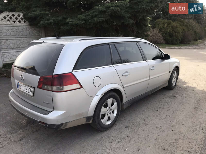 Универсал Opel Vectra 2004 в Луцке