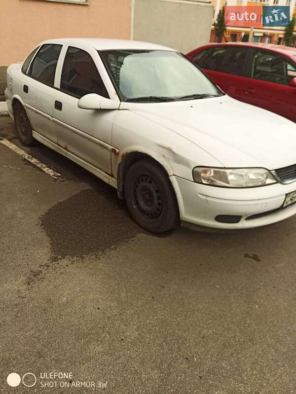Седан Opel Vectra 2001 в Вышгороде