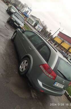 Универсал Opel Vectra 2005 в Камне-Каширском