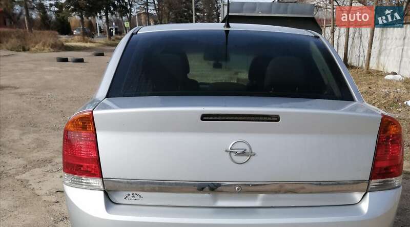 Седан Opel Vectra 2003 в Івано-Франківську