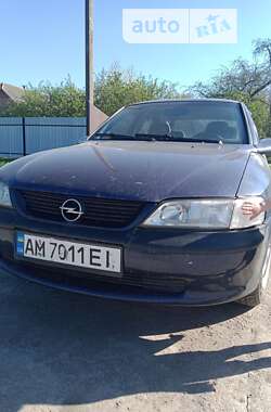 Седан Opel Vectra 1998 в Казатине