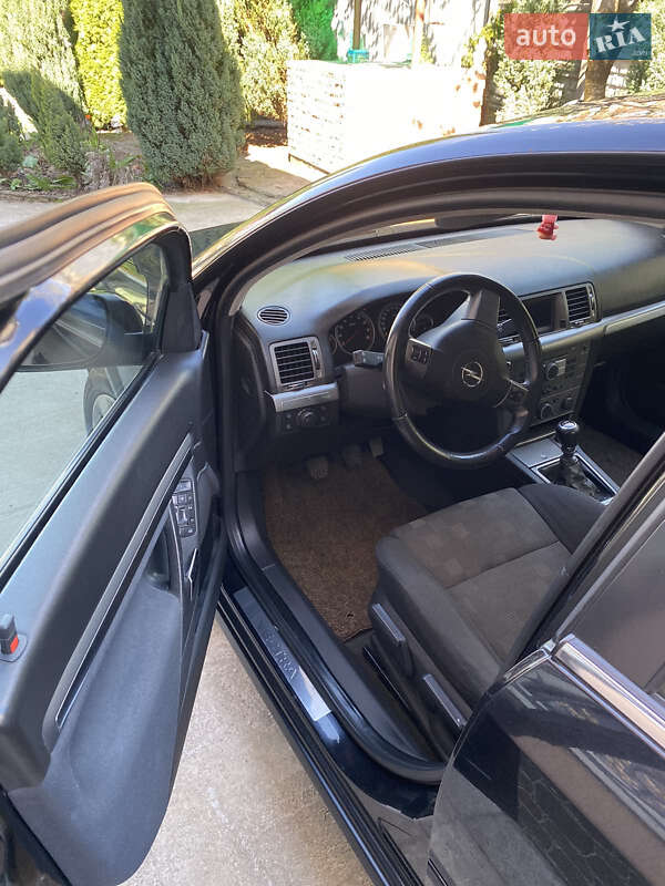 Седан Opel Vectra 2006 в Трускавце