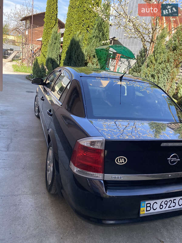 Седан Opel Vectra 2006 в Трускавце