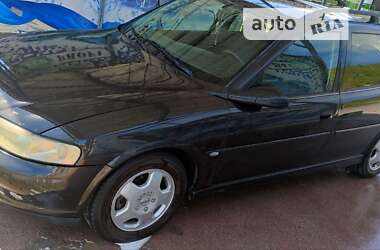 Універсал Opel Vectra 2001 в Косові