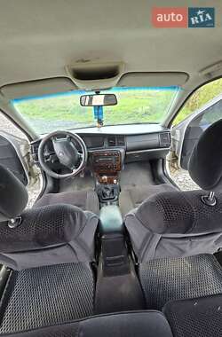 Седан Opel Vectra 1999 в 