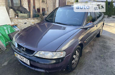 Седан Opel Vectra 1996 в Львові