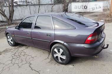 Ліфтбек Opel Vectra 1996 в Харкові