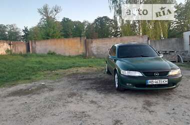 Седан Opel Vectra 1997 в Христиновке