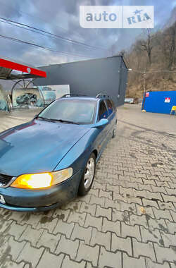 Универсал Opel Vectra 2001 в Рахове