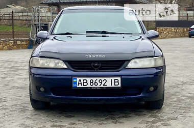 Лифтбек Opel Vectra 1999 в Могилев-Подольске