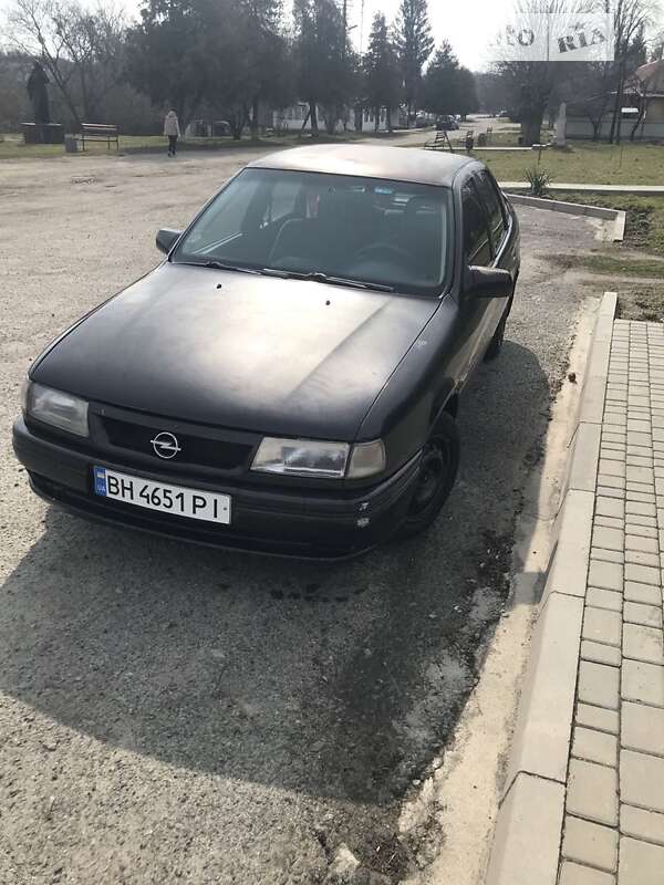 Седан Opel Vectra 1993 в Черкассах