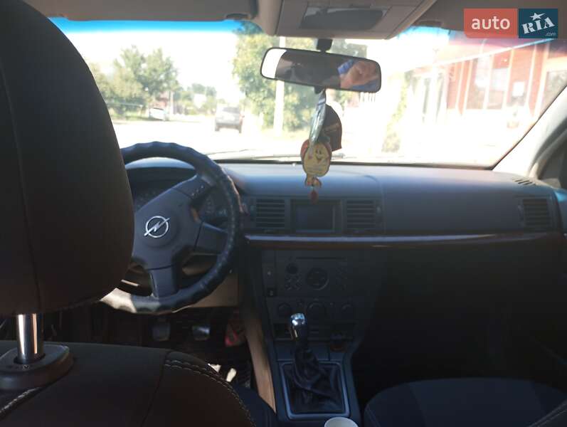 Седан Opel Vectra 2003 в Бершади