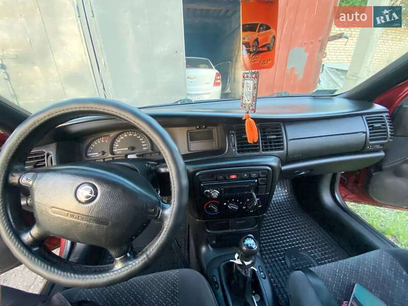 Седан Opel Vectra 1997 в Краснопавловке