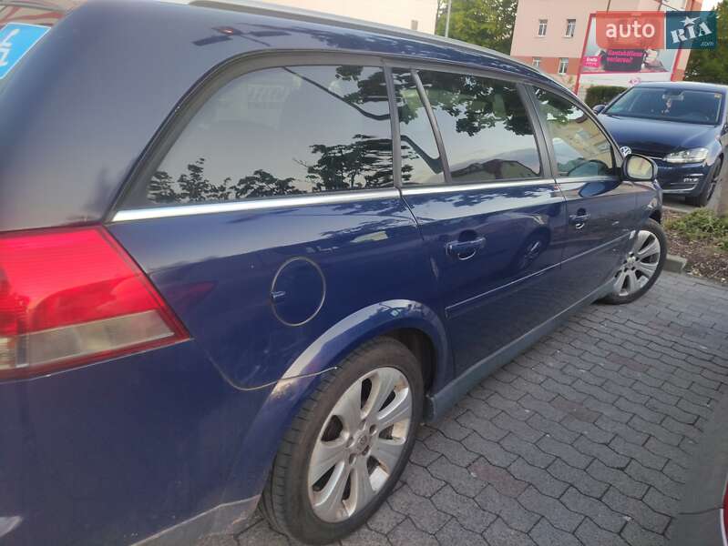 Универсал Opel Vectra 2008 в Полтаве